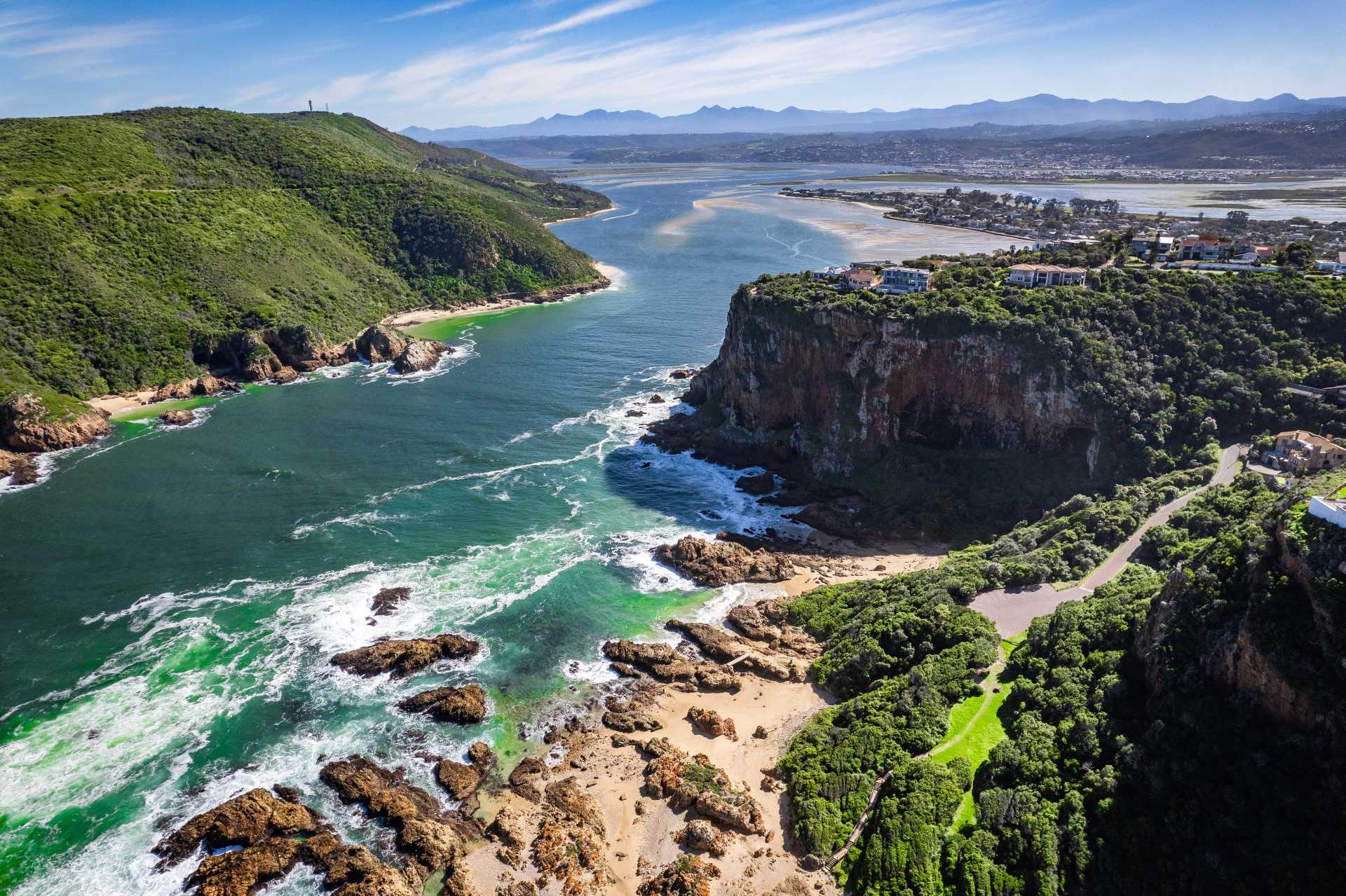 Blick über die Küste von Knysna